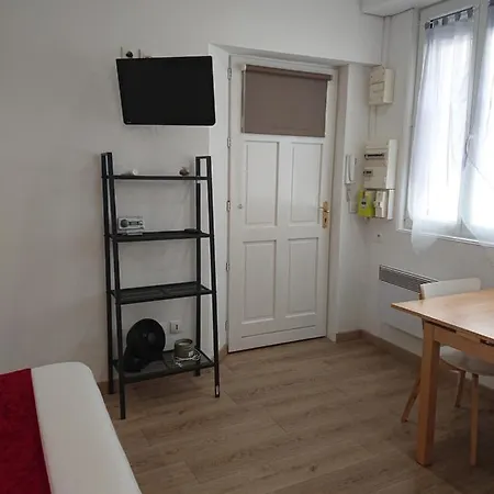 Petit A Chartrons / Jardin Public *