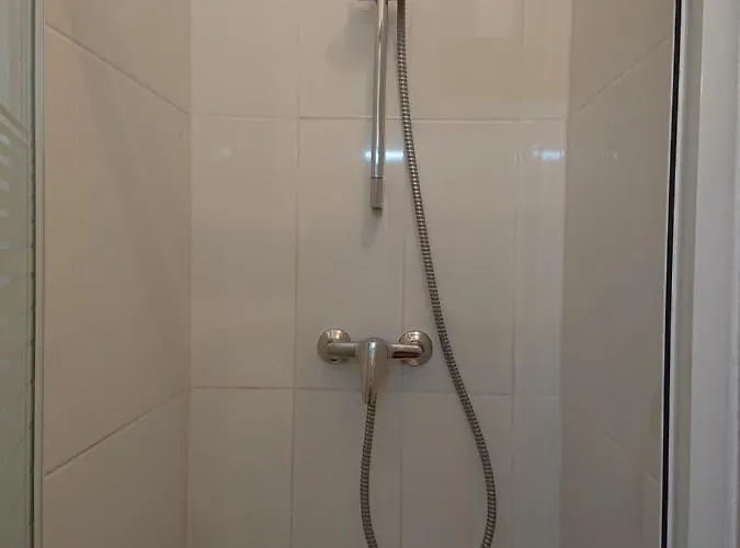 Petit A Chartrons / Jardin Public Apartment *